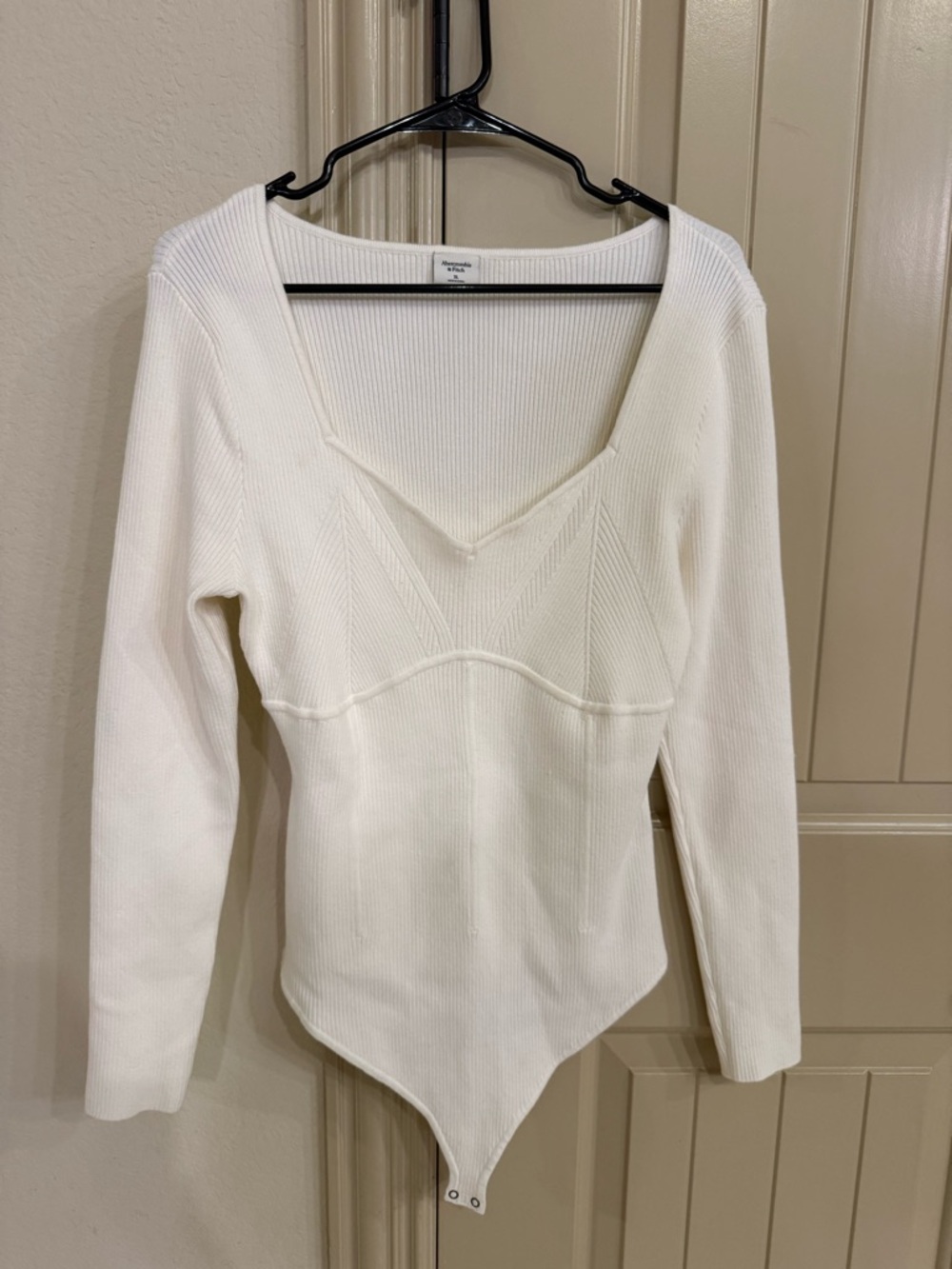 Abercrombie & Fitch ivory corset sweetheart sweater ribbed bodysuit size xl